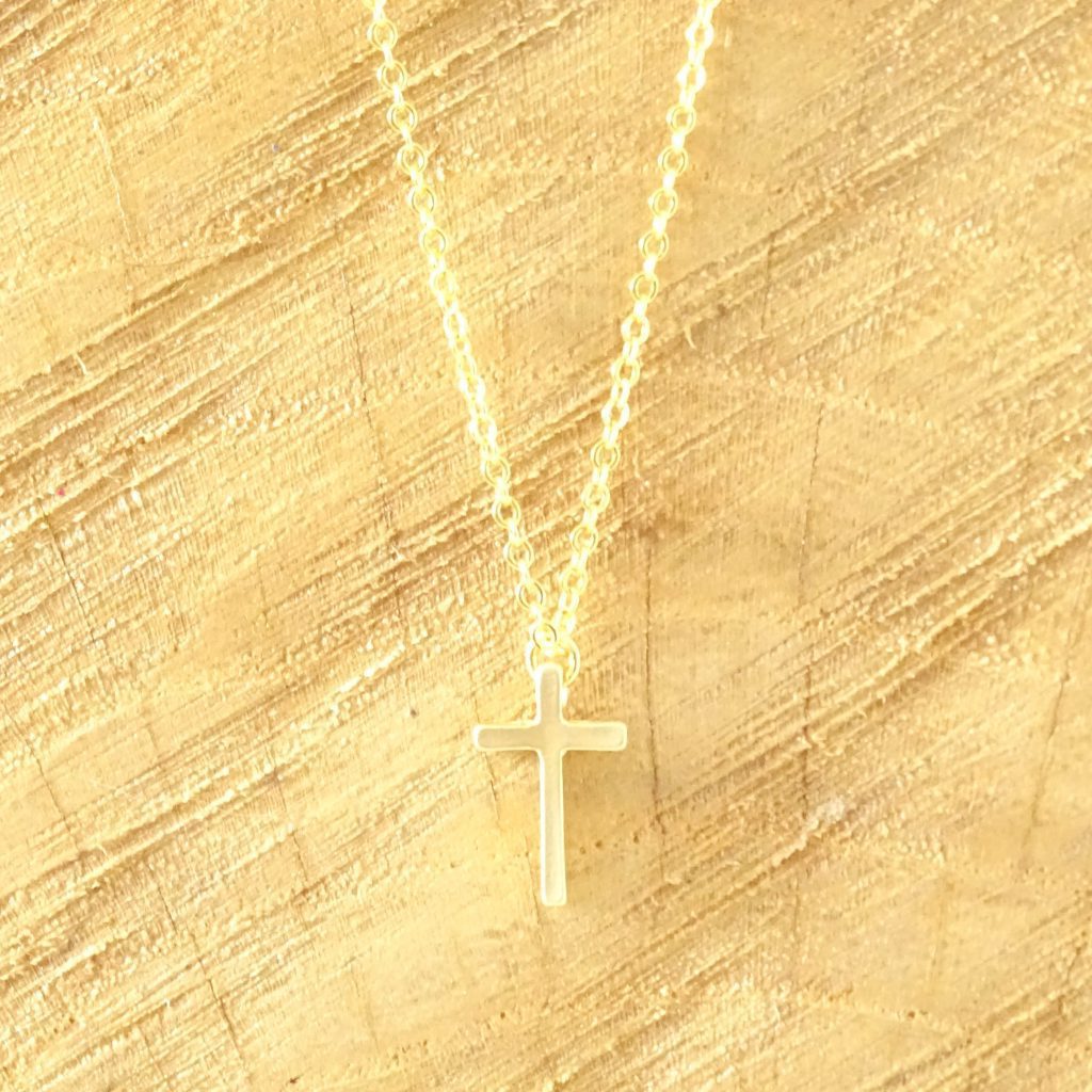 met kruisje goud - cross necklace gold plated